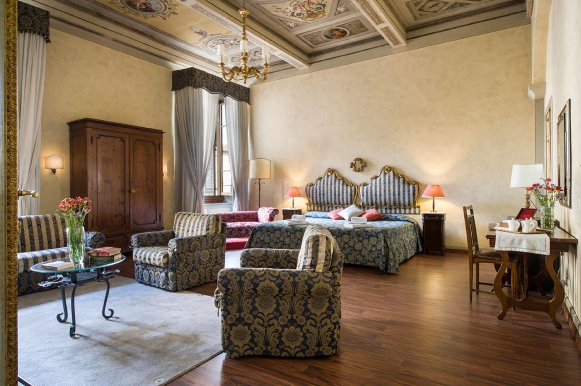 フィレンツェ レシデンツァ カスティリオーニ Bed & Breakfast エクステリア 写真